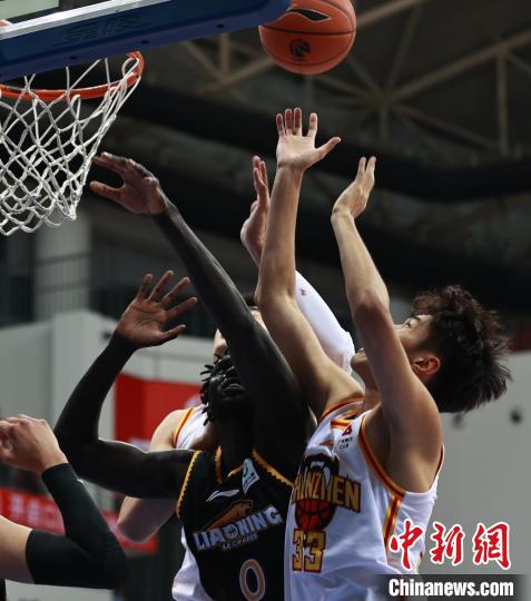 欧陆娱乐登录：CBA季前赛（丹东站）辽宁本钢胜深圳马可波罗